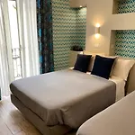 Ambra Noblesse 4* Neapel