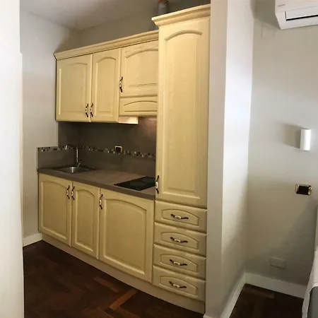 Panzió Ambra Noblesse Nápoly